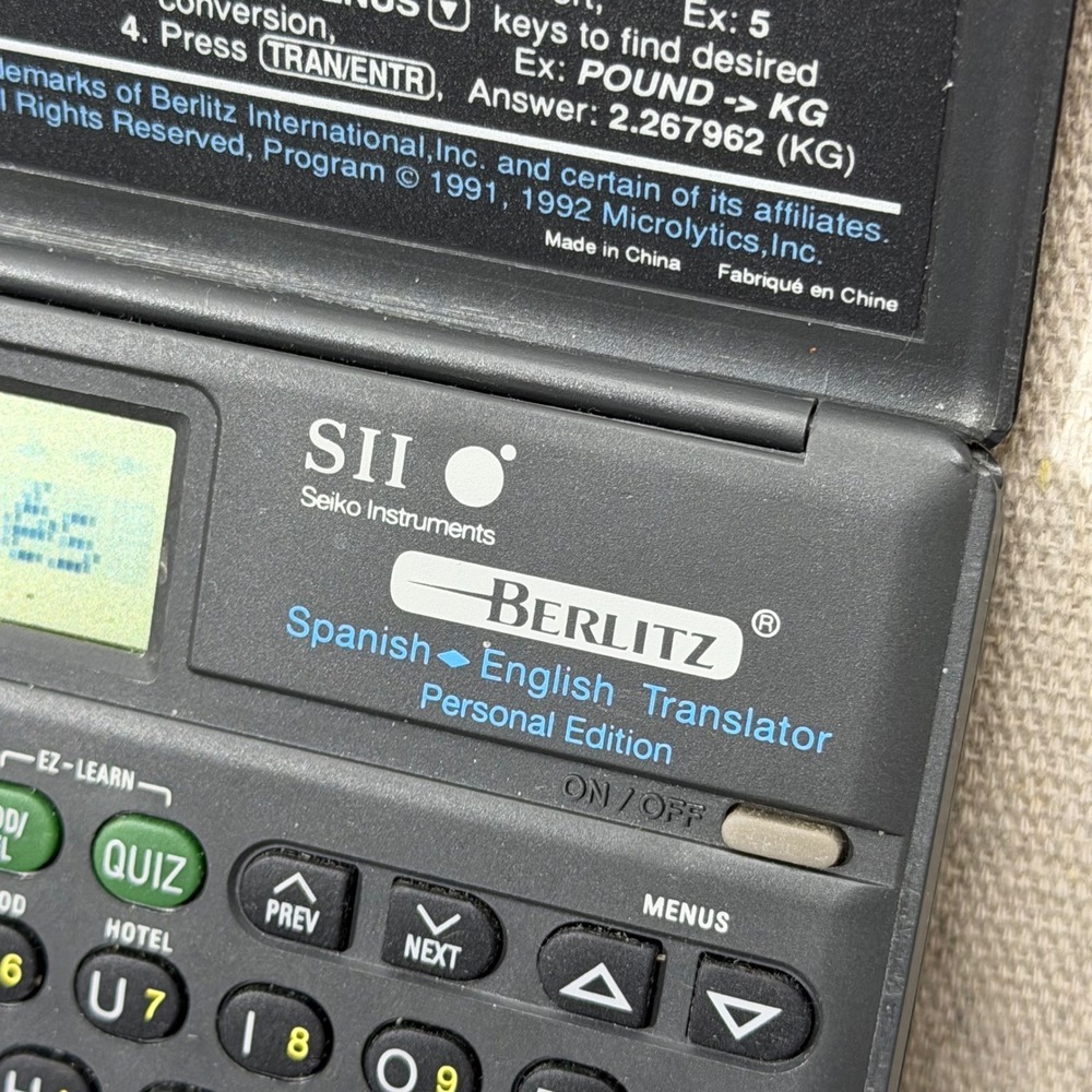 Seiko SII Berlitz Spanish English Translator TR-2800 Gray Handheld Travel Device - Picture 3 of 8